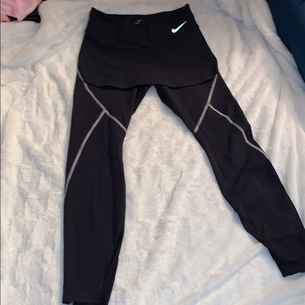 Nike’s leggings